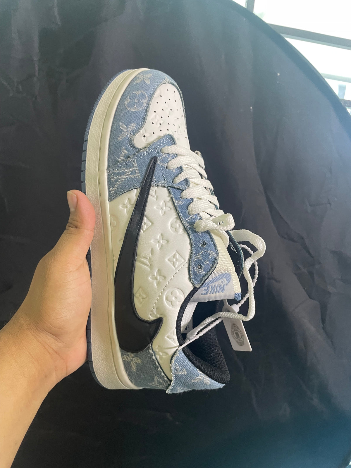 Air Jordan 1 x Luis vuitton "Washed Denim"