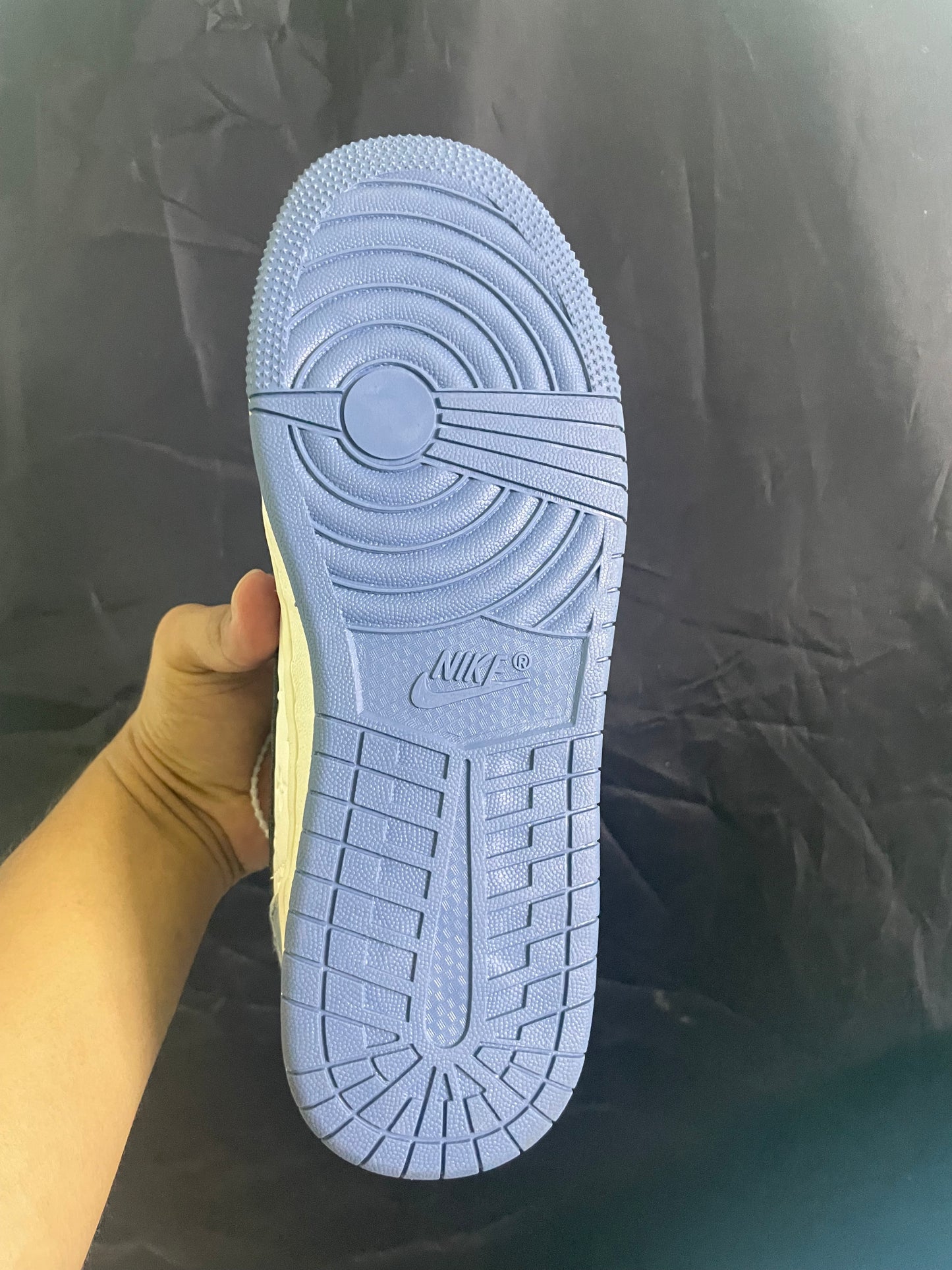 Air Jordan 1 x Luis vuitton "Washed Denim"