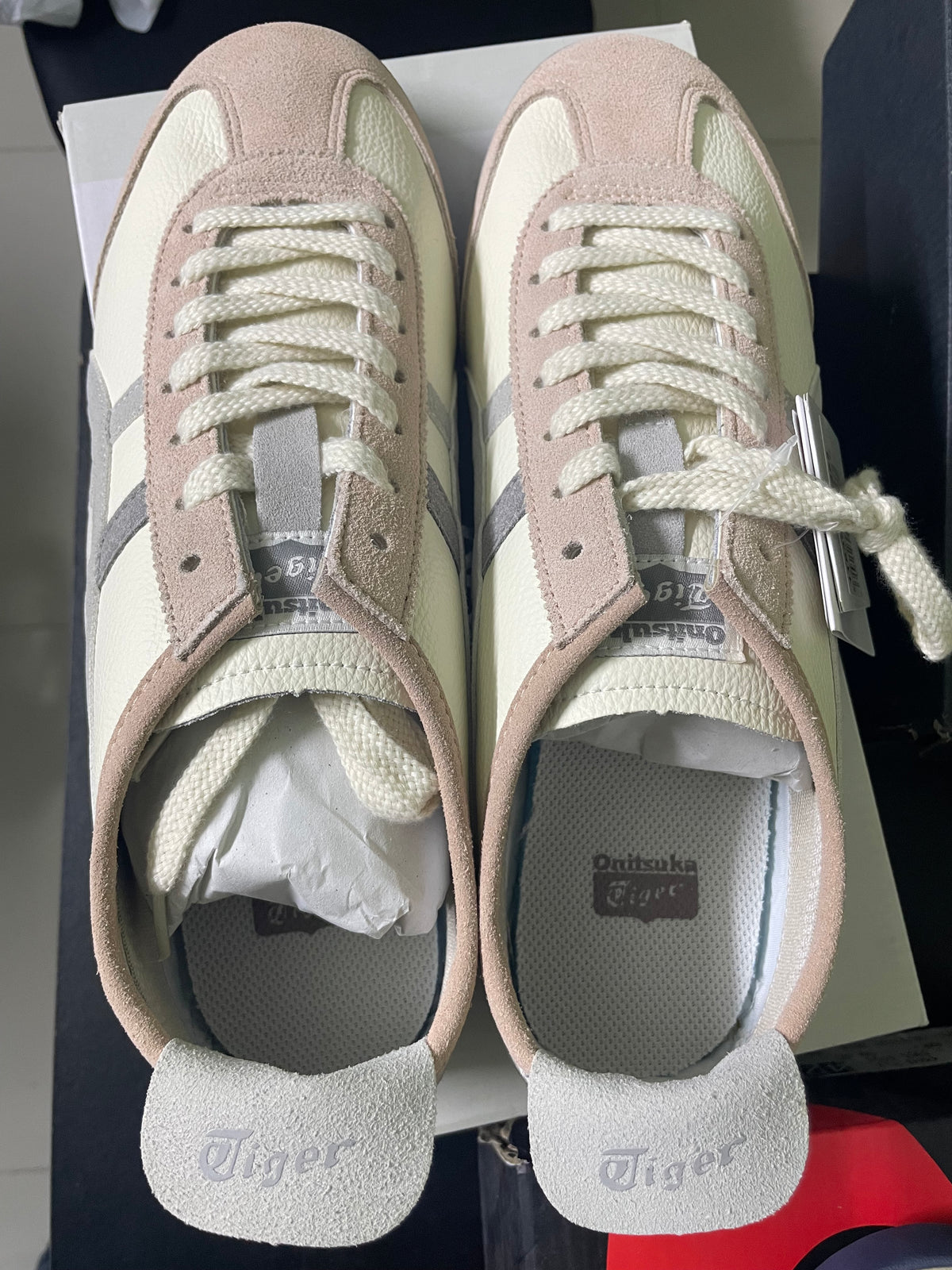 Onitsuka Tiger "Oatmeal Grey"